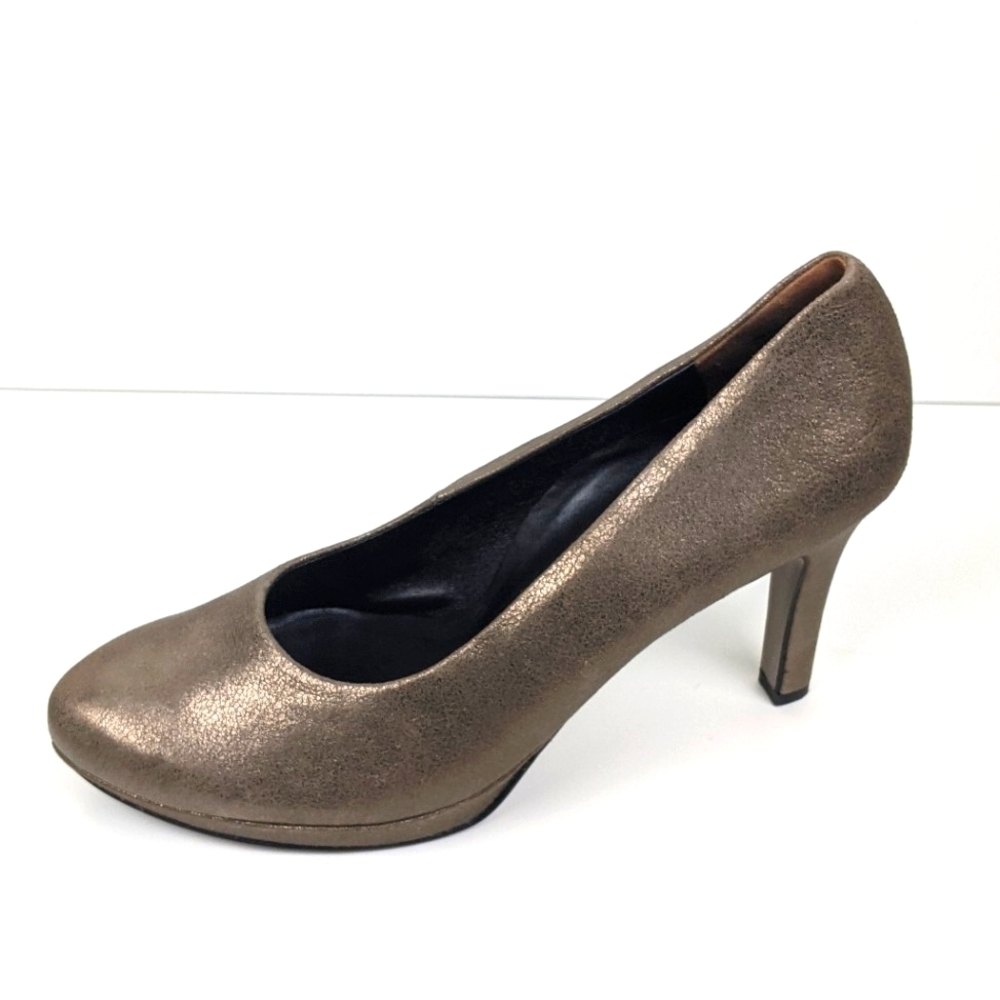 Paul Green Women's Olisa Metallic Pump Bronze Size 7.5